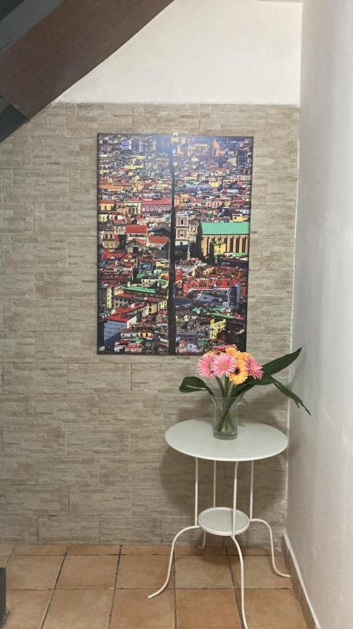 נאפולי Le Suite Di Ginevra מראה חיצוני תמונה