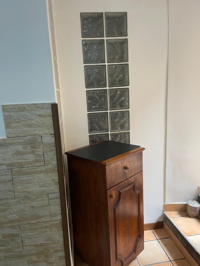 נאפולי Le Suite Di Ginevra מראה חיצוני תמונה